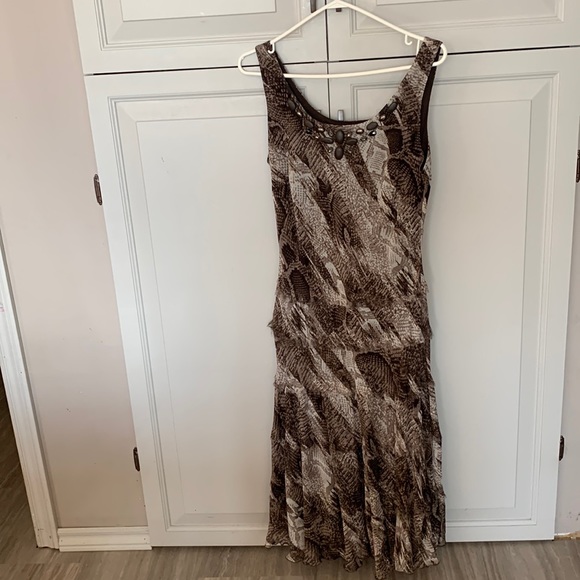 Dress: Laura petite Size 14, browns, worn once - Picture 1 of 3